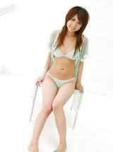 Rika Yuuki lovely Asian model