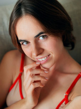 Gracie Invites You To Enjoy Her Sexy Body At Your Leisure