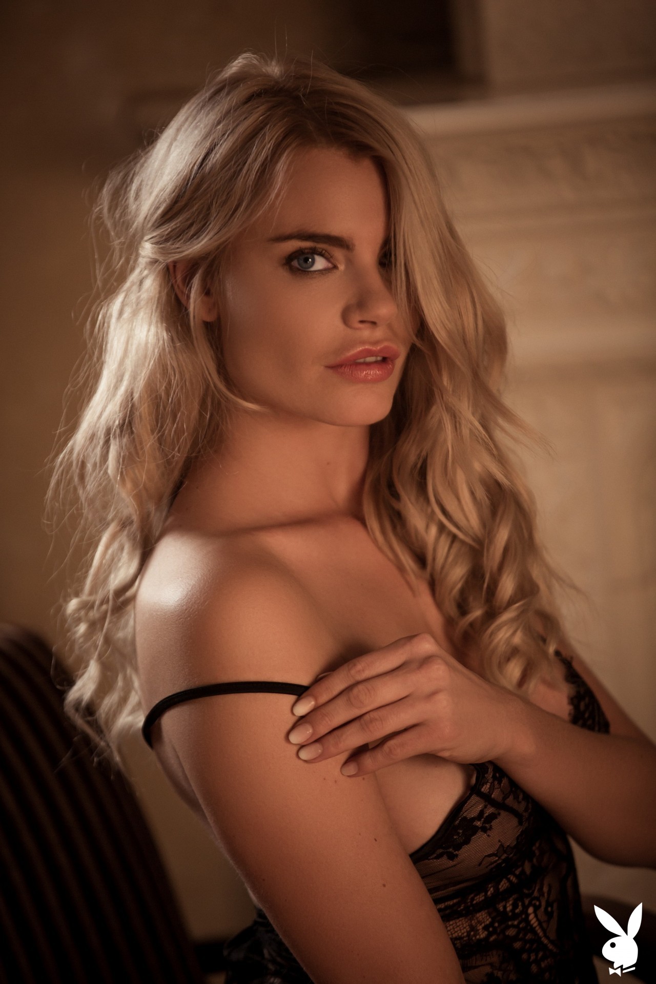 Miky Muse In Burning Love