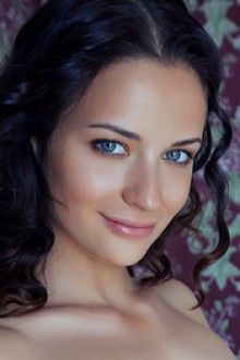 Beautiful Brunette Ardelia A Via Eternal Desire