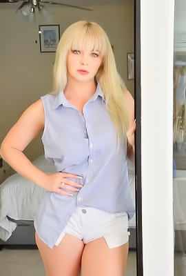 Big Tits Blonde MILF Kay