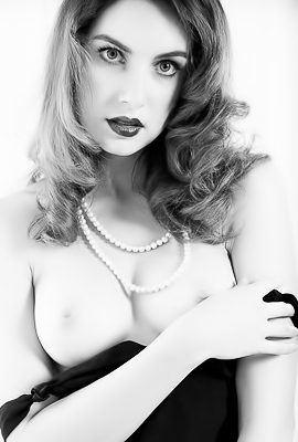 Ecstasy in Monochrome