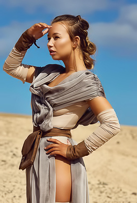 Desert Hunger Of Taylor Sands