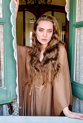 Vero Kai Goes Face Down On The Bed For A Lingering Look At Her Curvaceous Booty