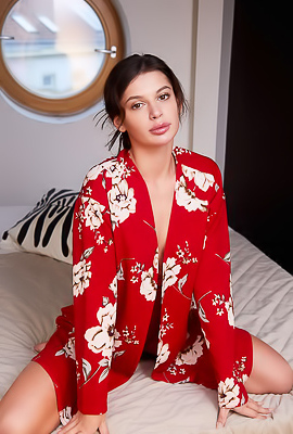 Tight Pussy Babe Asandra Dewy