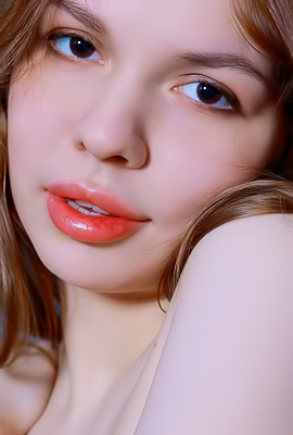 Babes Catch Every Gaze With Their Enchanting Lips