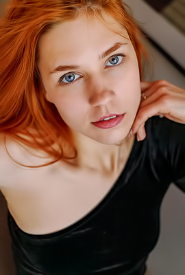 Ariel Dawns Gaze Lingers Hungrily On Legsy