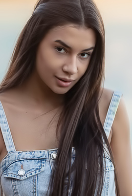 Vanessa Alessia Lets Twilight Touches Set Her Alight